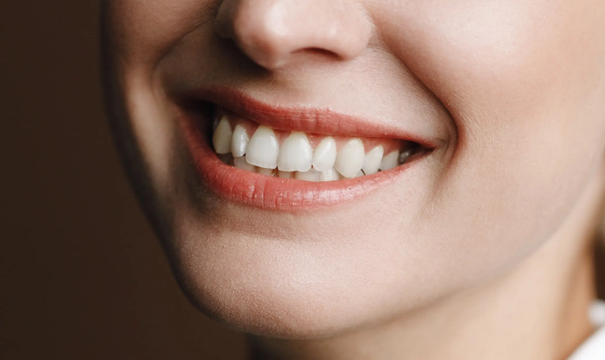مراحل طراحی لبخند در مطب دندانپزشکی؛ از مشاوره تا لبخند نهایی